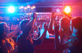 Why Do Women Cope With Stress A Lot Better than Men